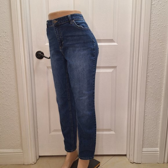 Buffalo (David Bitton) Jeans - Picture 6 of 11